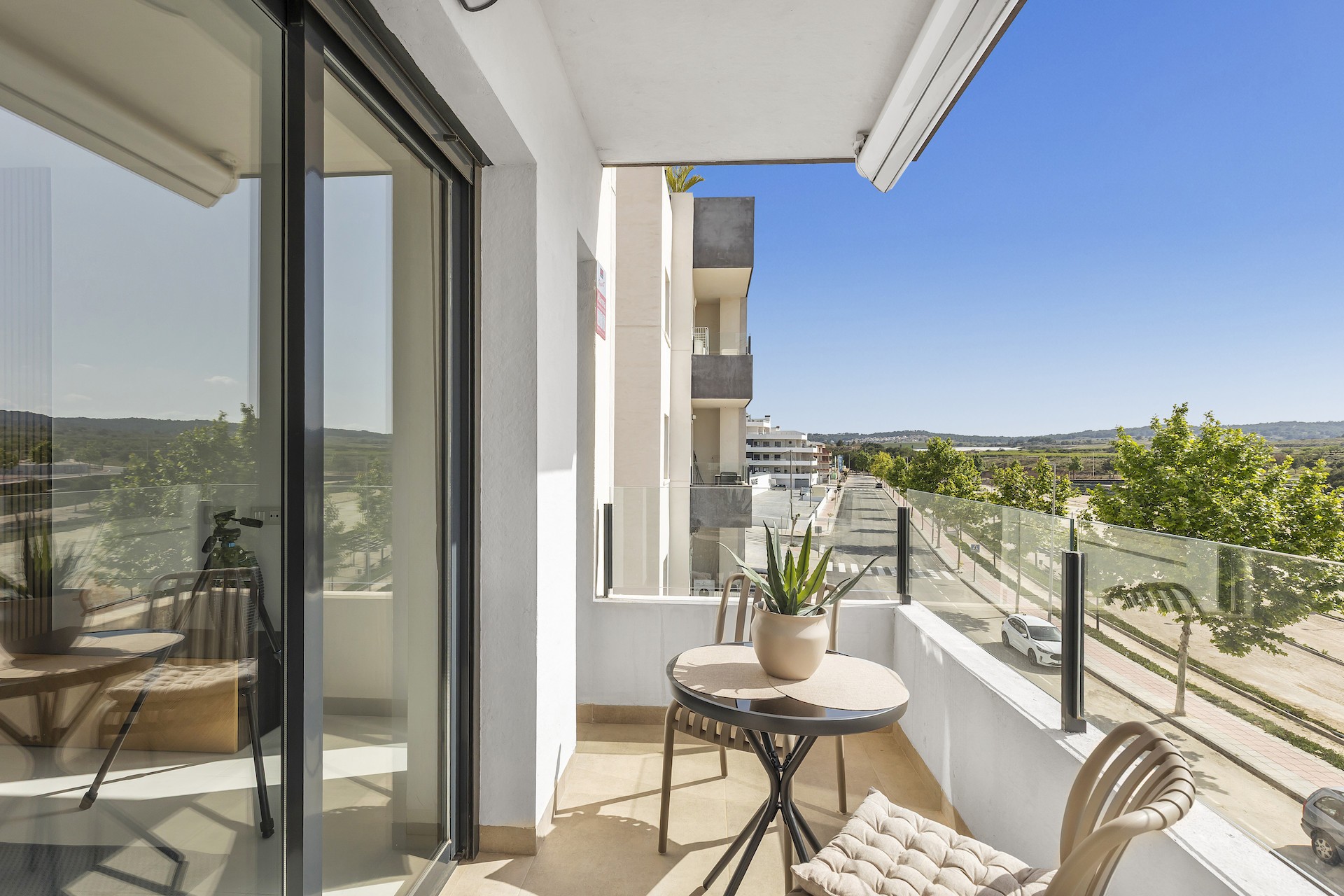 Återförsäljning - Apartment -
San Miguel de Salinas - Inland