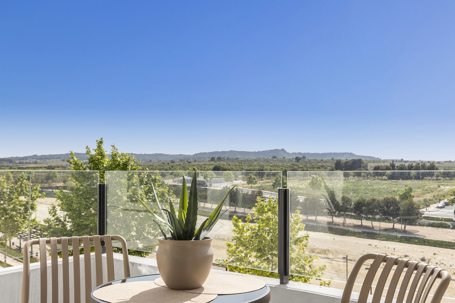 Återförsäljning - Apartment -
San Miguel de Salinas - Inland
