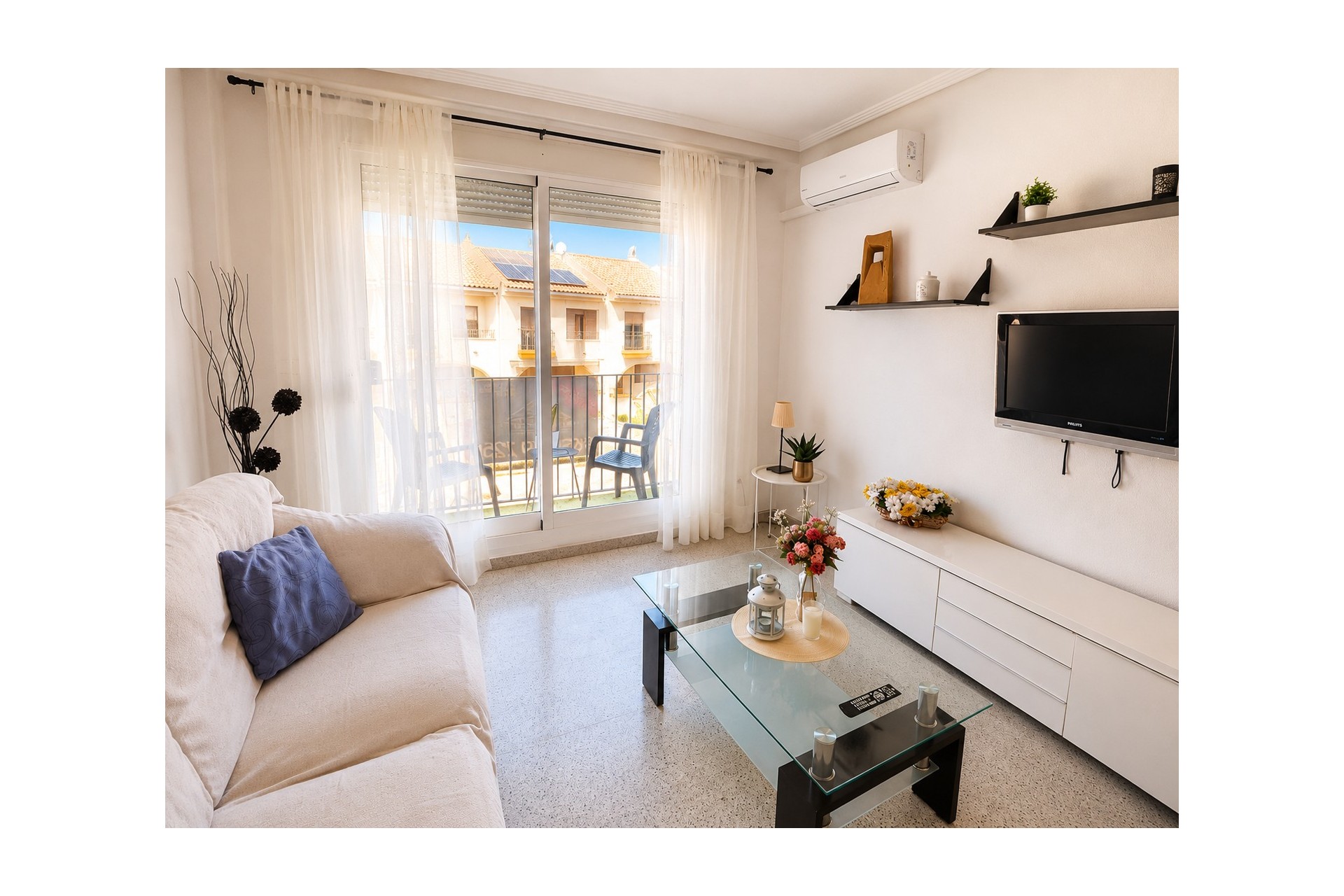 Återförsäljning - Apartment -
San Miguel de Salinas - Inland