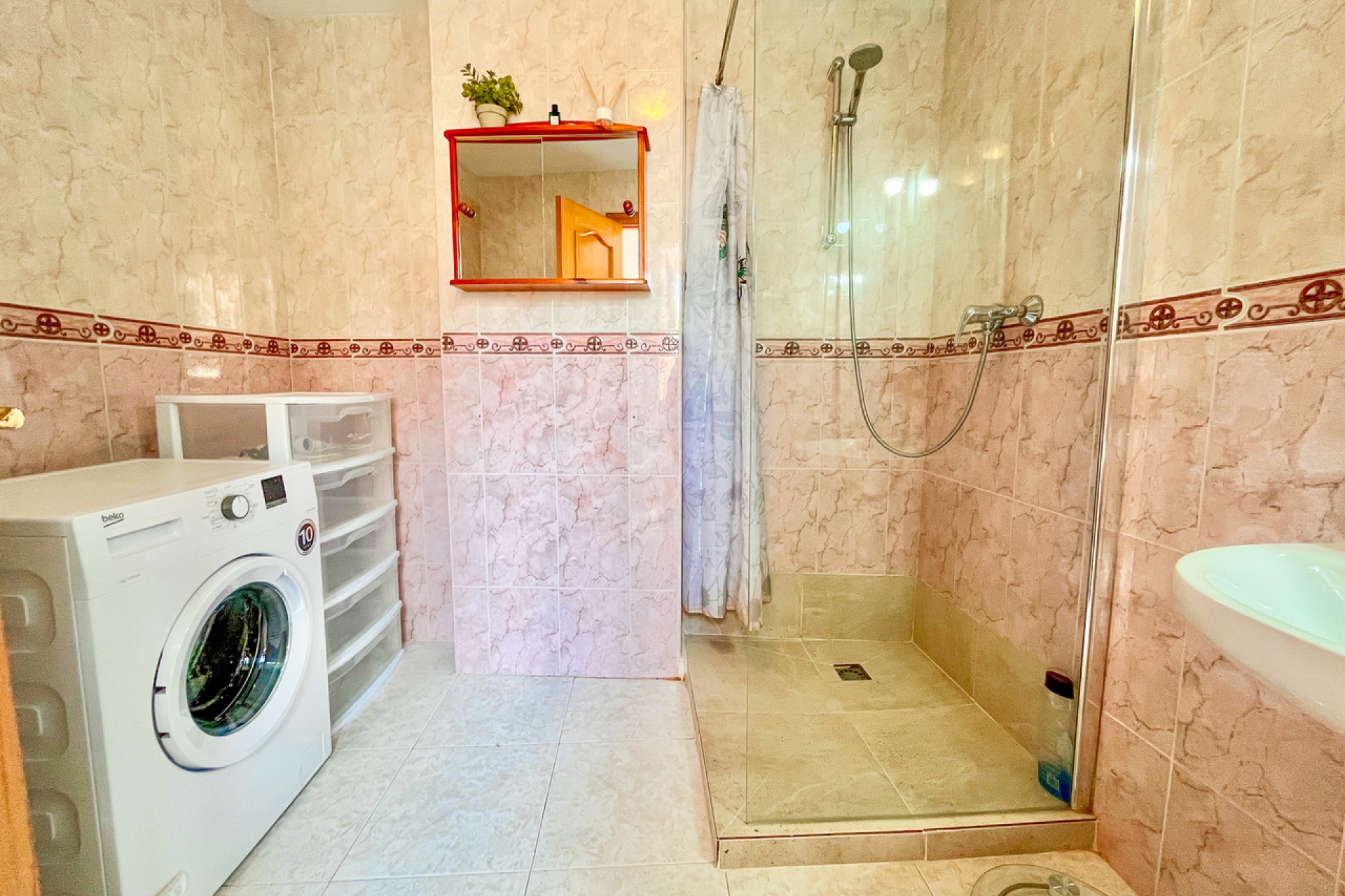 Återförsäljning - Apartment -
San Miguel de Salinas - Inland