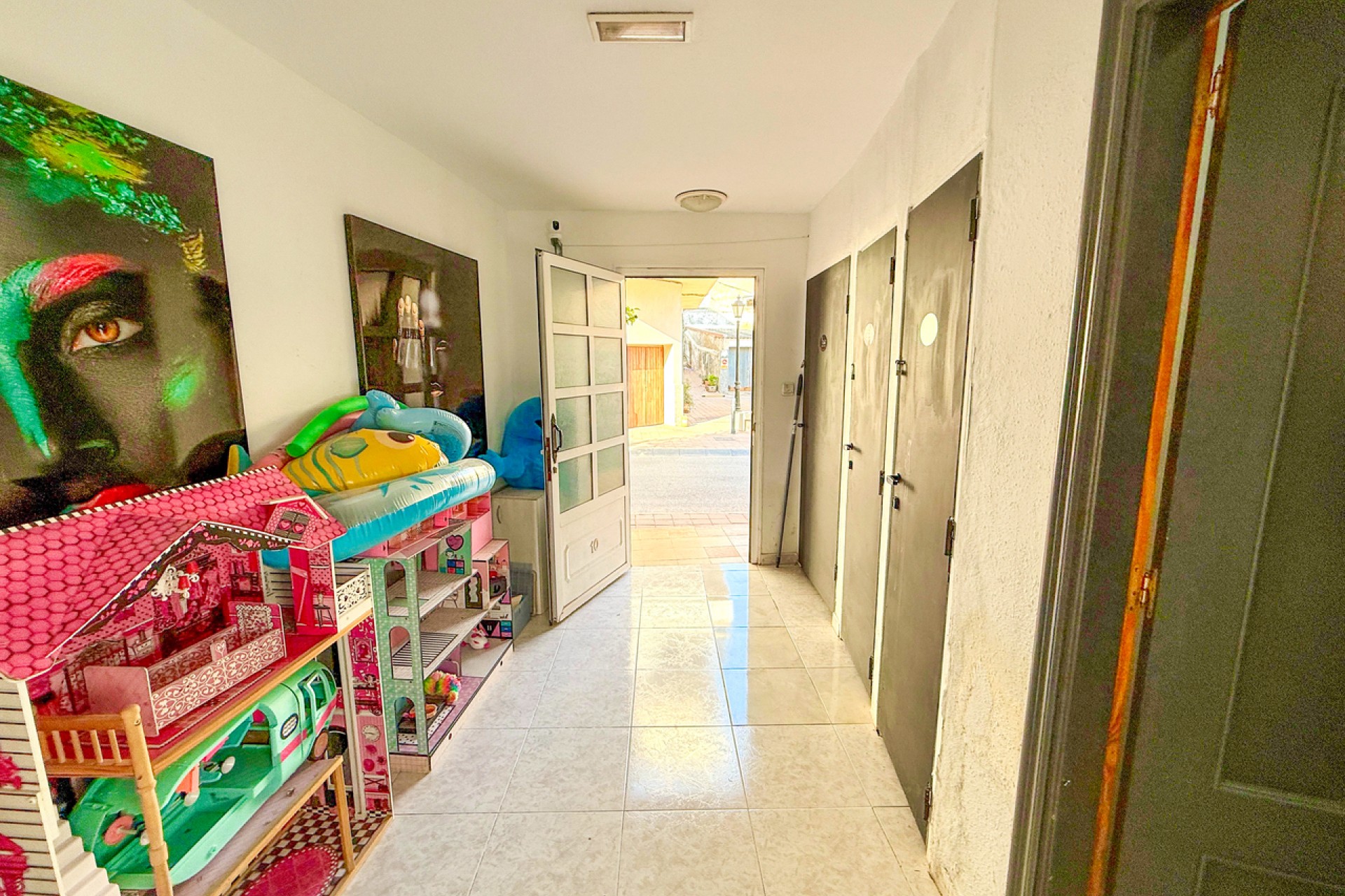 Återförsäljning - Apartment -
San Miguel de Salinas - Inland