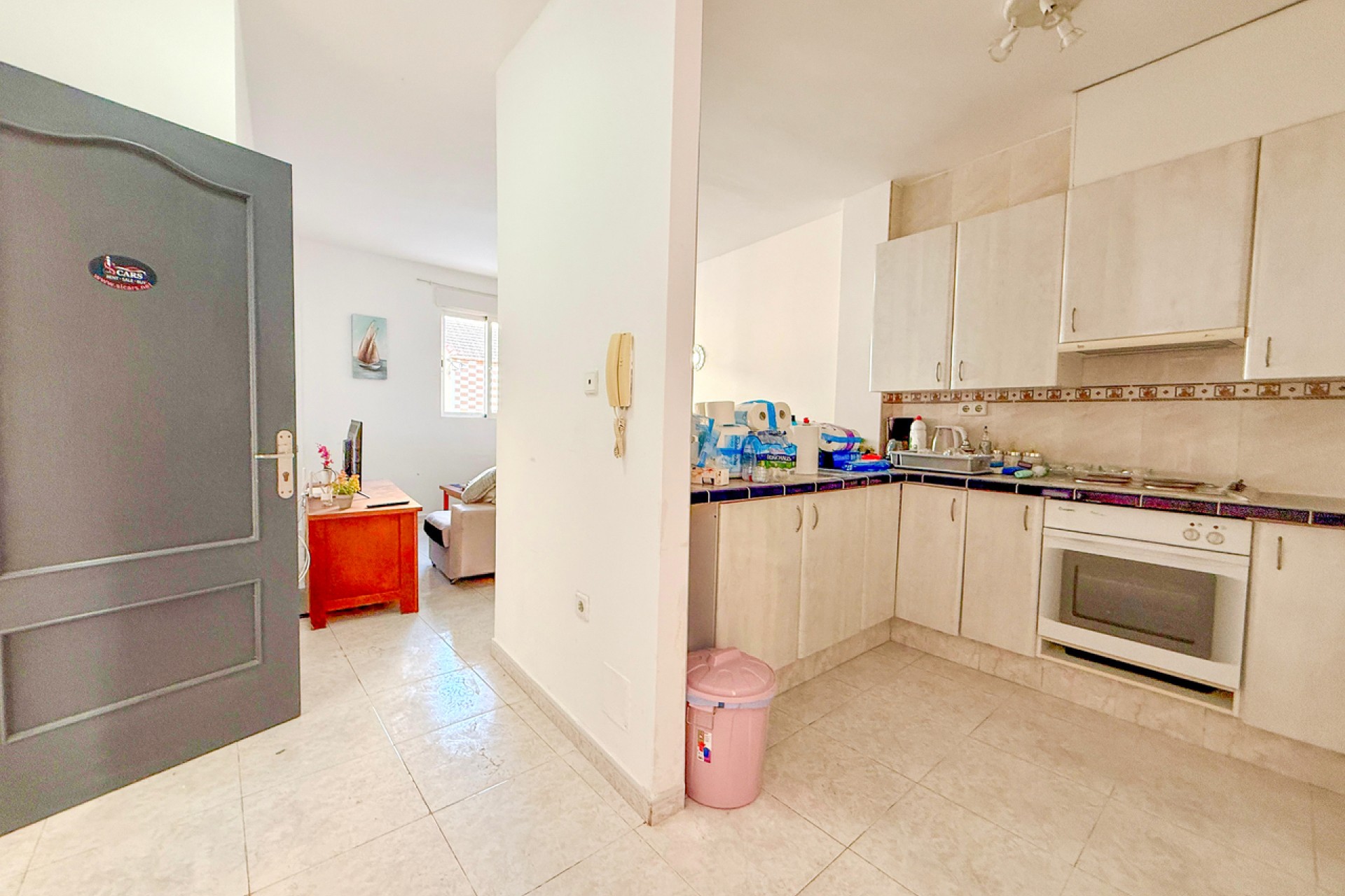 Återförsäljning - Apartment -
San Miguel de Salinas - Inland