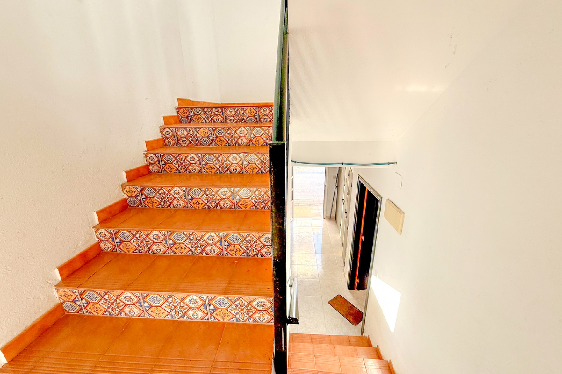 Återförsäljning - Apartment -
San Miguel de Salinas - Inland