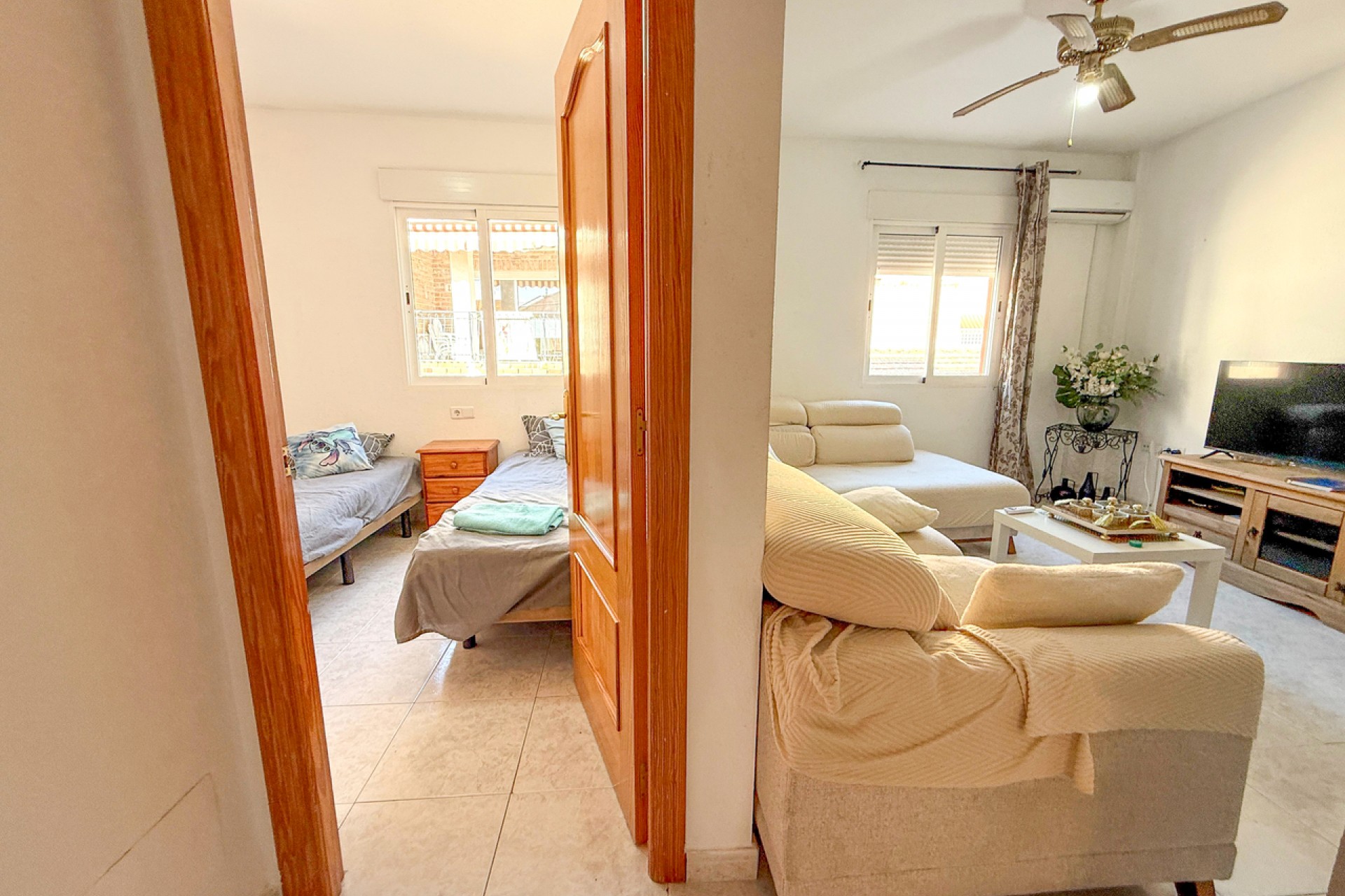 Återförsäljning - Apartment -
San Miguel de Salinas - Inland