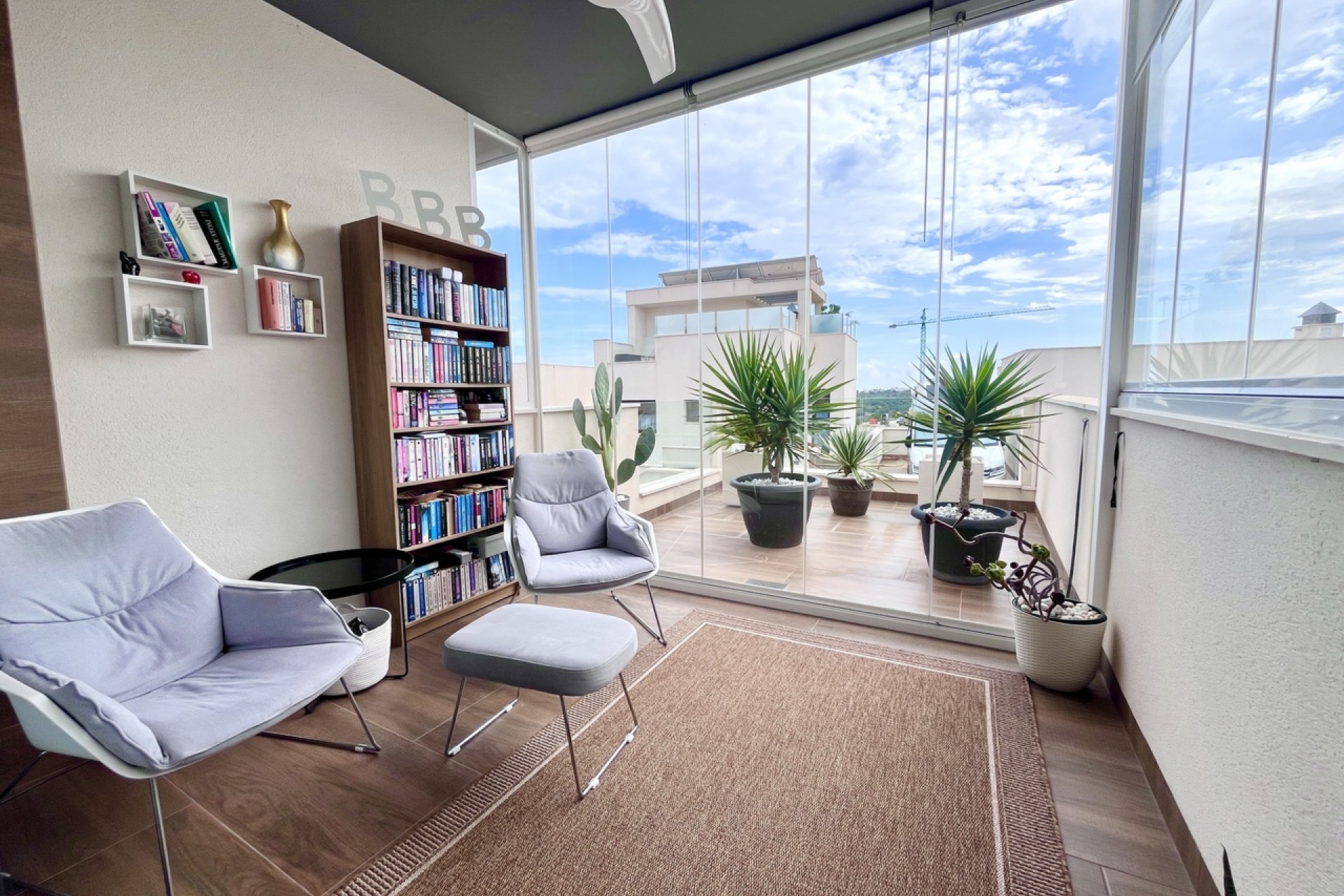 Återförsäljning - Apartment -
San Miguel de Salinas - Inland