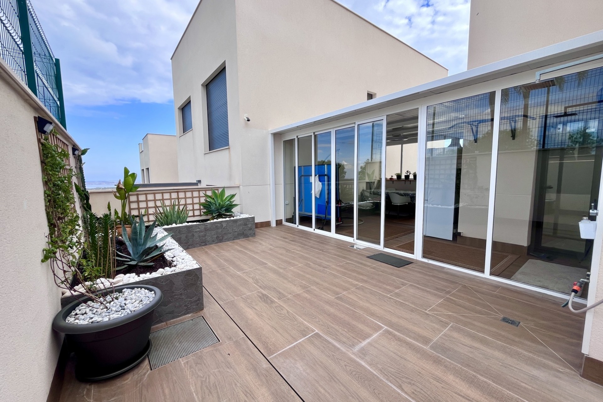 Återförsäljning - Apartment -
San Miguel de Salinas - Inland