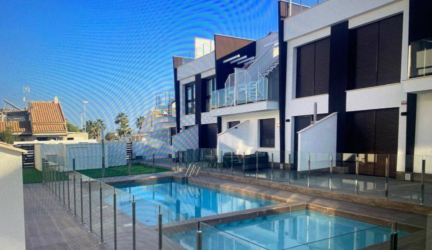 Återförsäljning - Apartment -
San Pedro del Pinatar - Centro