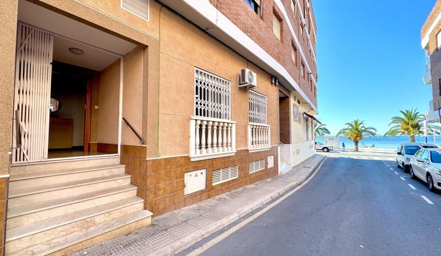 Återförsäljning - Apartment -
San Pedro del Pinatar - Villananitos