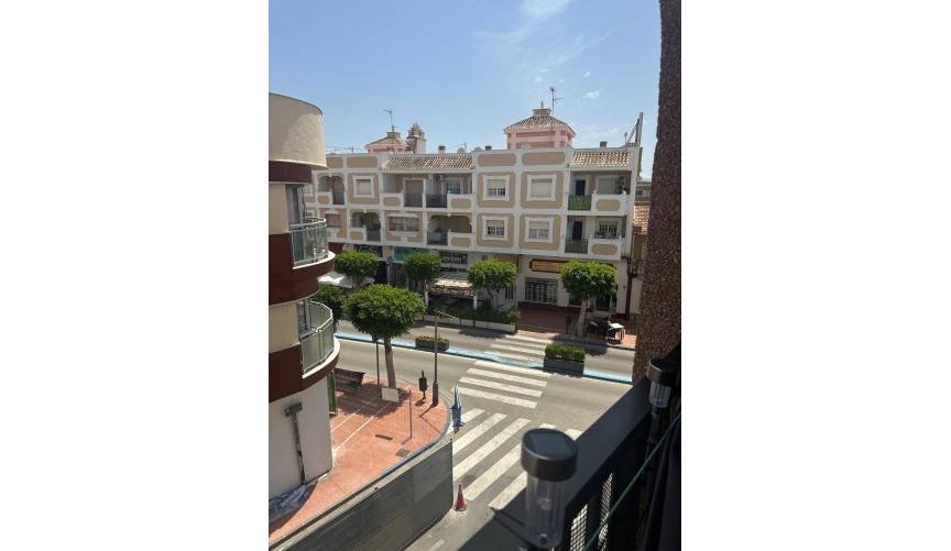 Återförsäljning - Apartment -
Santiago de la Ribera - Centro