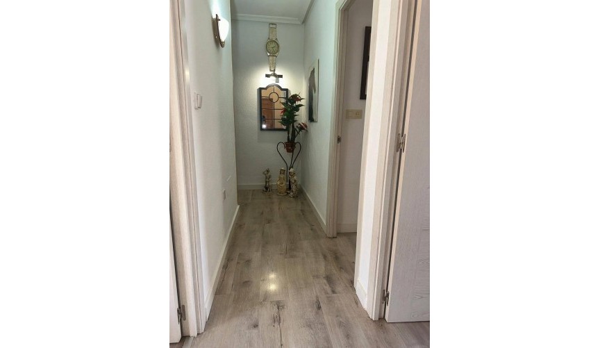 Återförsäljning - Apartment -
Santiago de la Ribera - Centro