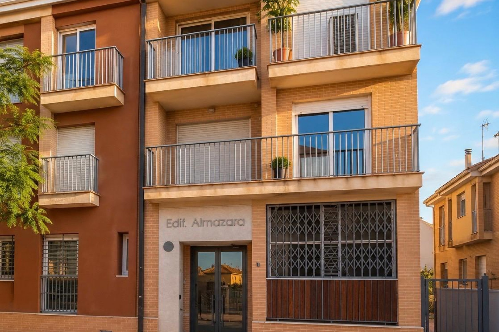 Återförsäljning - Apartment -
Sucina - Inland