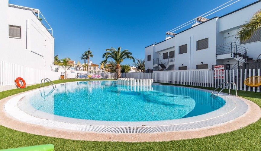 Återförsäljning - Apartment -
Torre de la Horadada - Costa Blanca