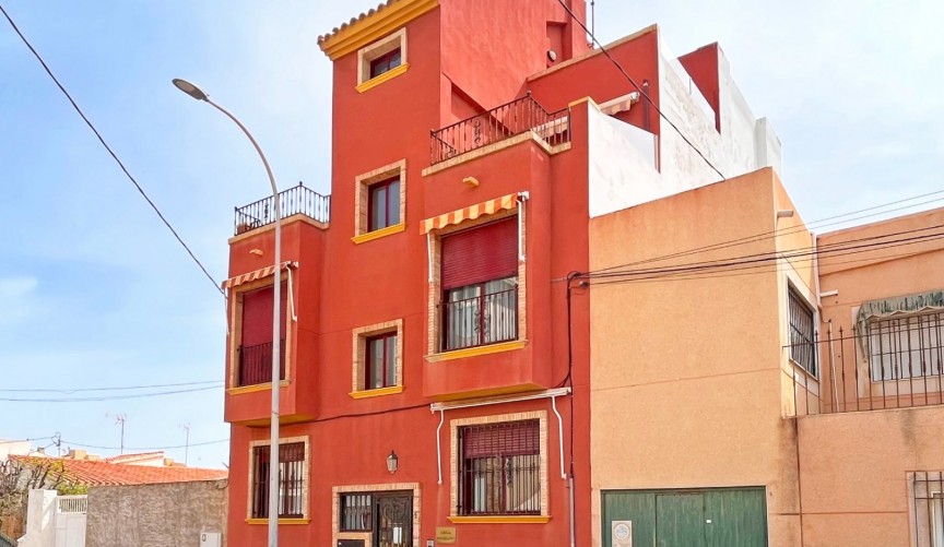 Återförsäljning - Apartment -
Torre de la Horadada - Costa Blanca