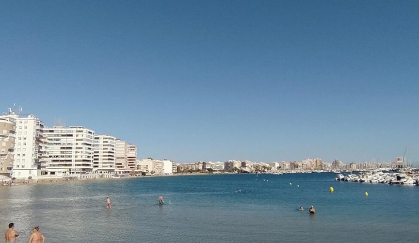 Återförsäljning - Apartment -
Torrevieja - Acequion