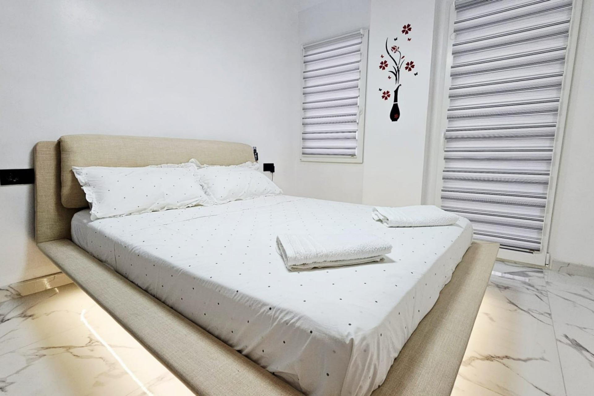 Återförsäljning - Apartment -
Torrevieja - Acequion
