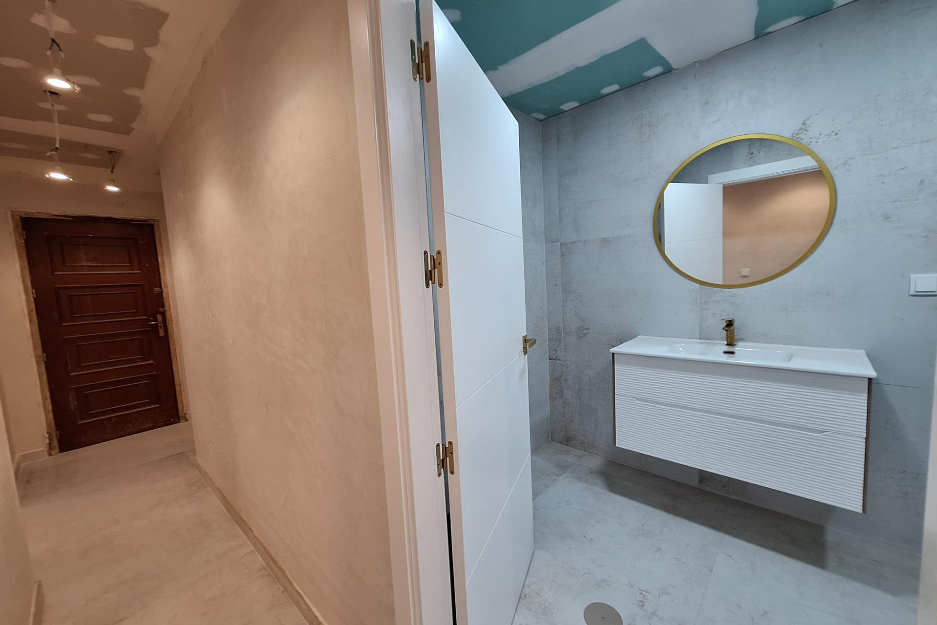 Återförsäljning - Apartment -
Torrevieja - Acequion