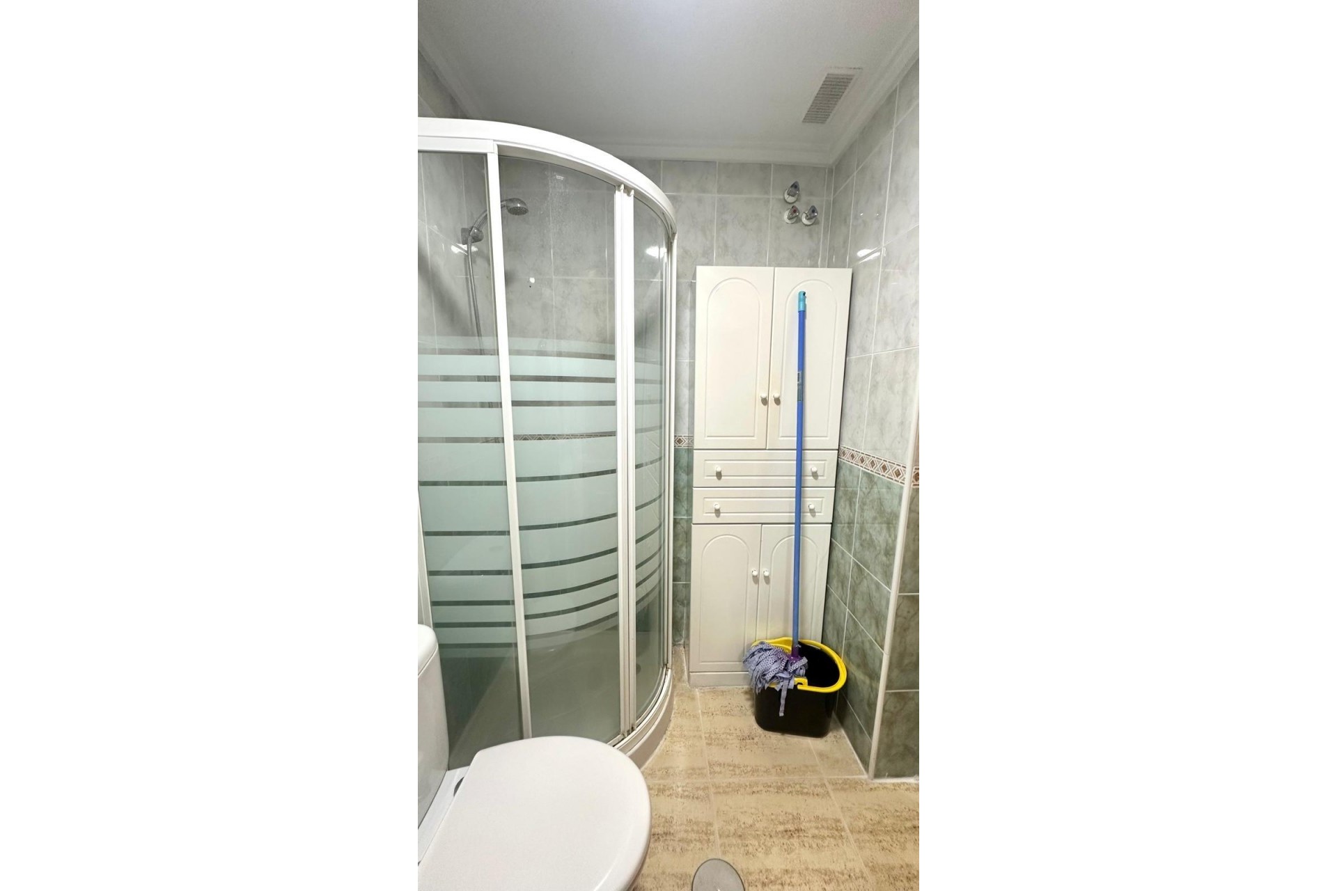 Återförsäljning - Apartment -
Torrevieja - Acequion