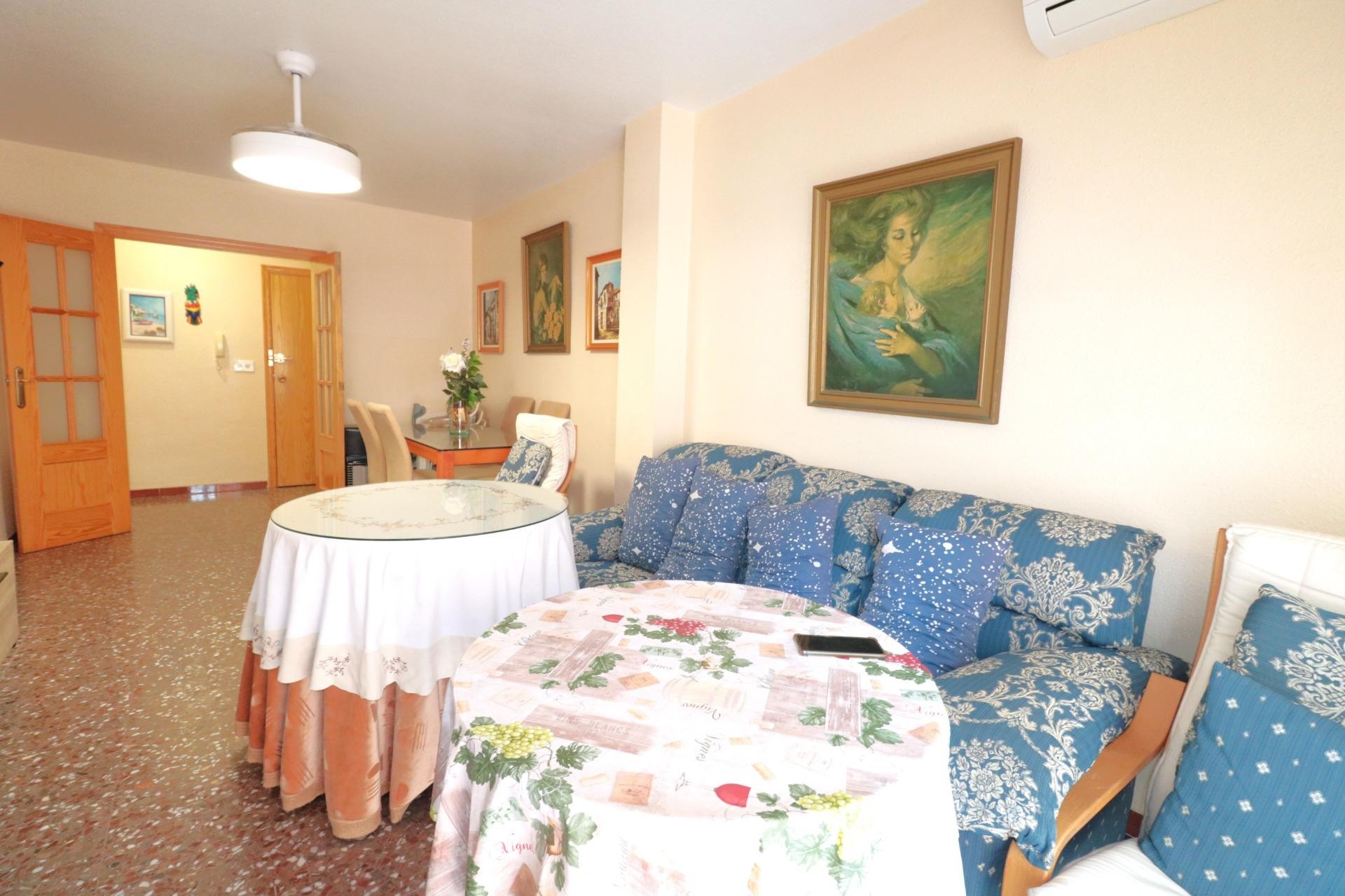 Återförsäljning - Apartment -
Torrevieja - Acequion