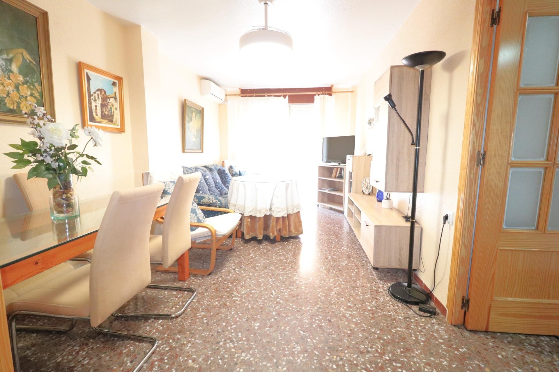 Återförsäljning - Apartment -
Torrevieja - Acequion