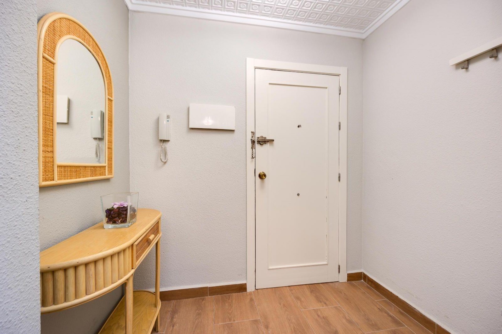 Återförsäljning - Apartment -
Torrevieja - Acequion