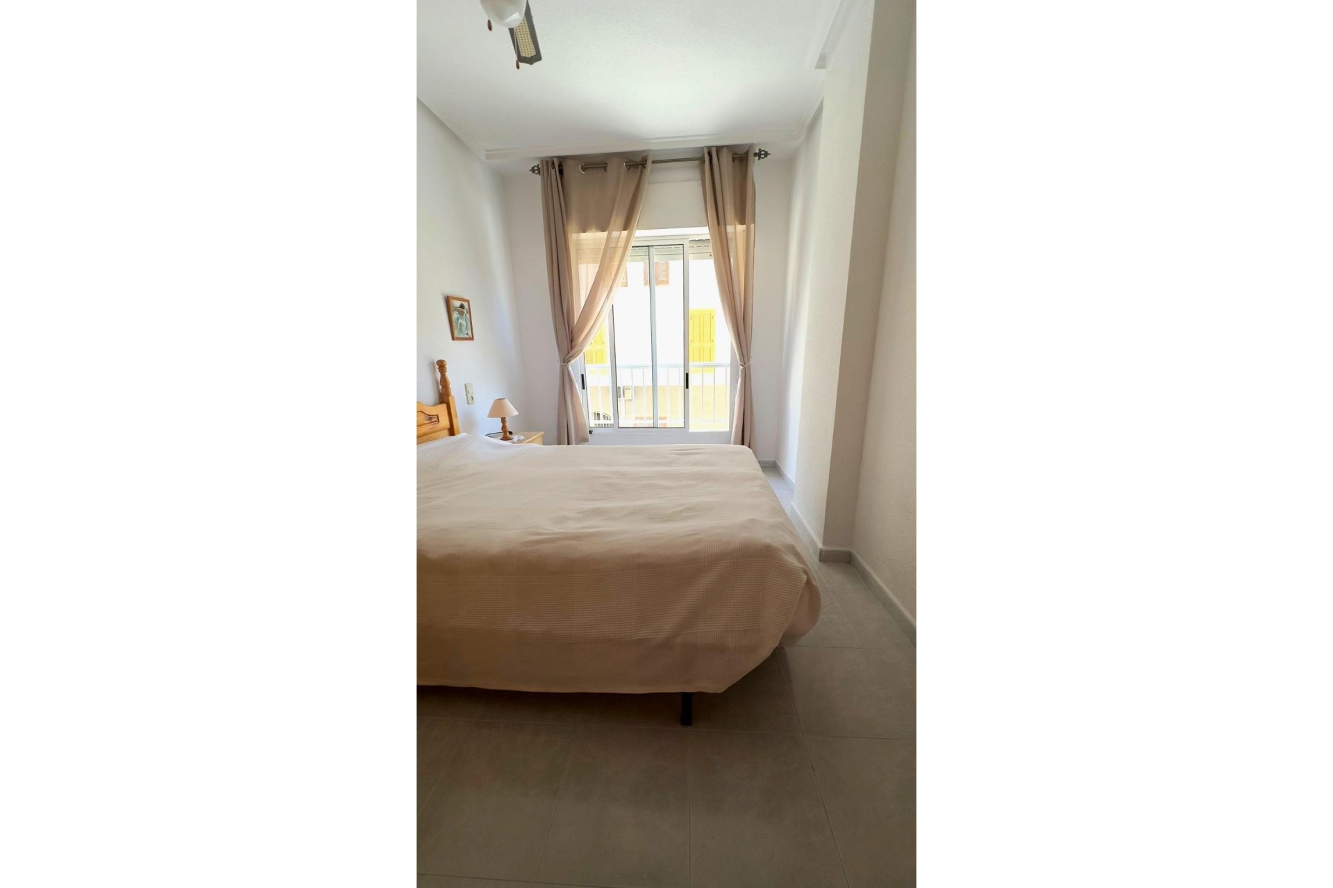 Återförsäljning - Apartment -
Torrevieja - Acequion