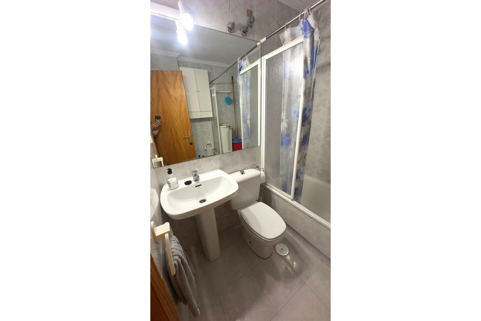 Återförsäljning - Apartment -
Torrevieja - Acequion