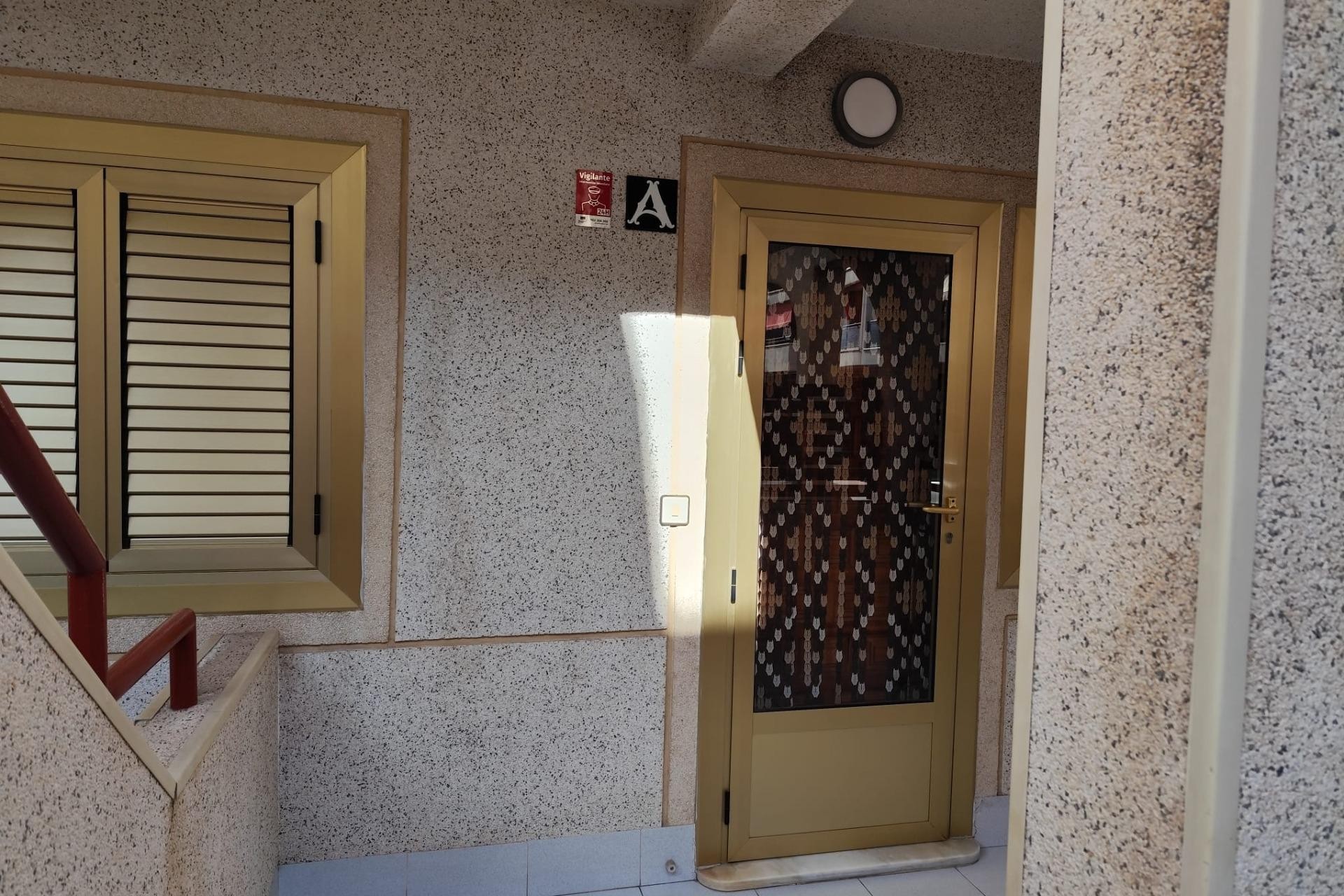 Återförsäljning - Apartment -
Torrevieja - Acequion