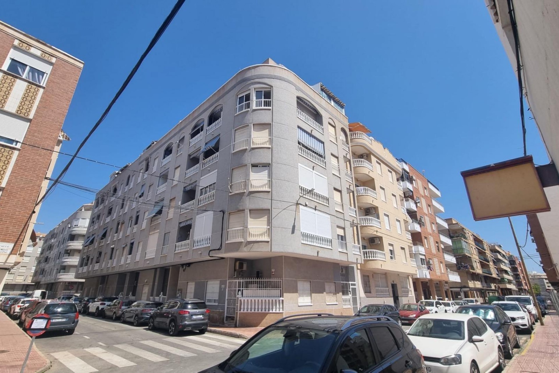 Återförsäljning - Apartment -
Torrevieja - Acequion