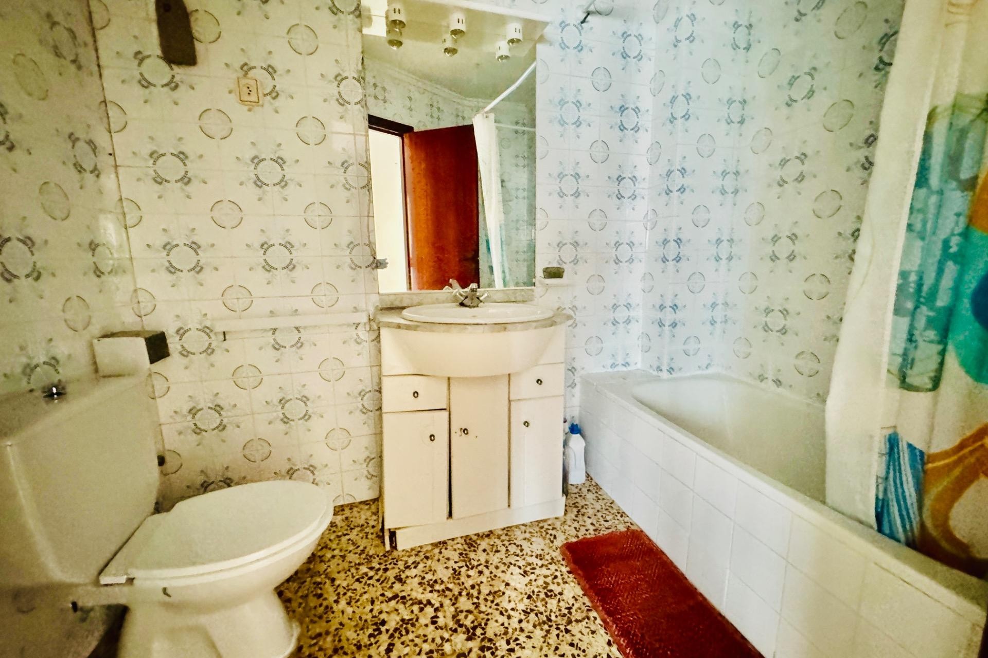 Återförsäljning - Apartment -
Torrevieja - Acequion