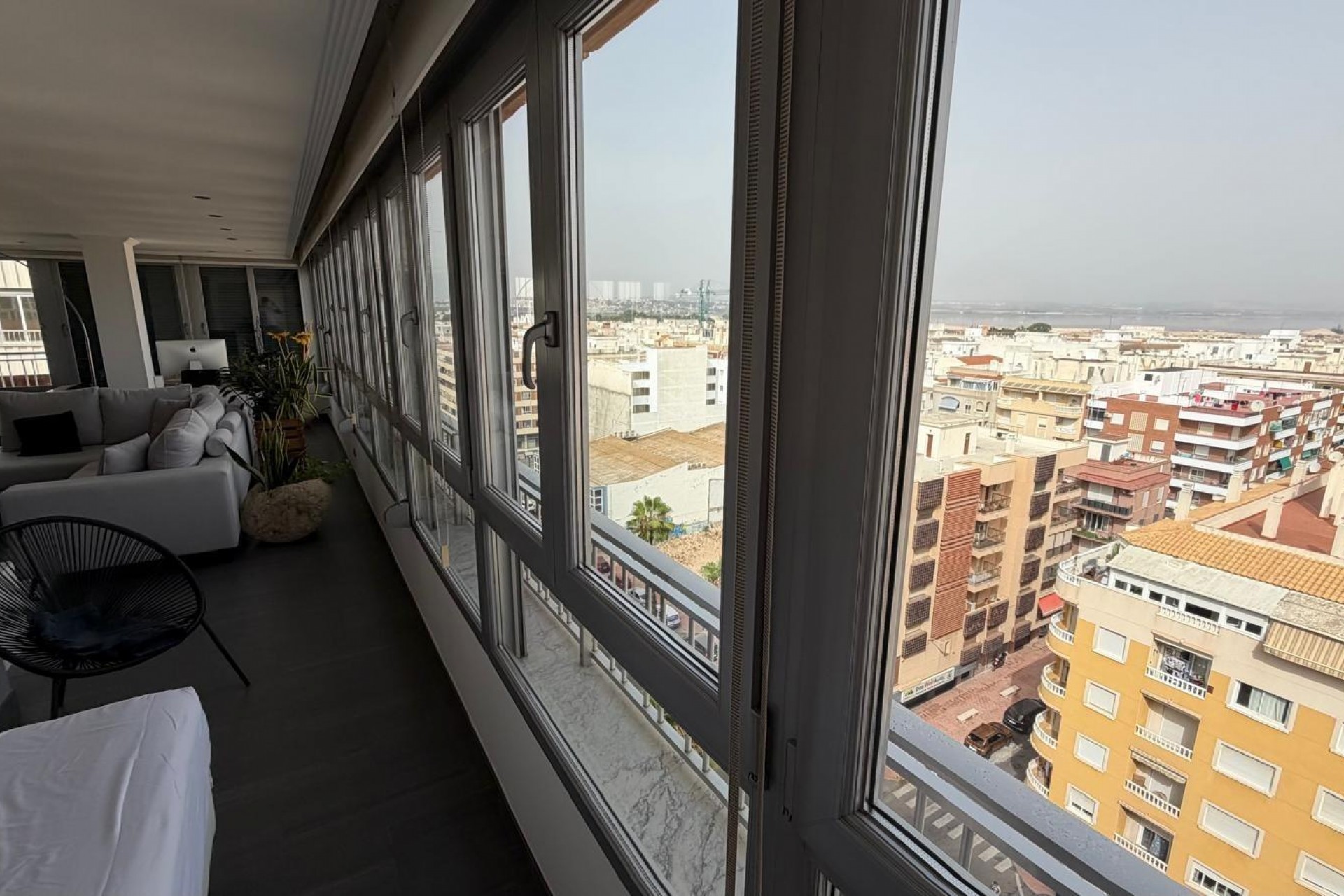 Återförsäljning - Apartment -
Torrevieja - Acequion