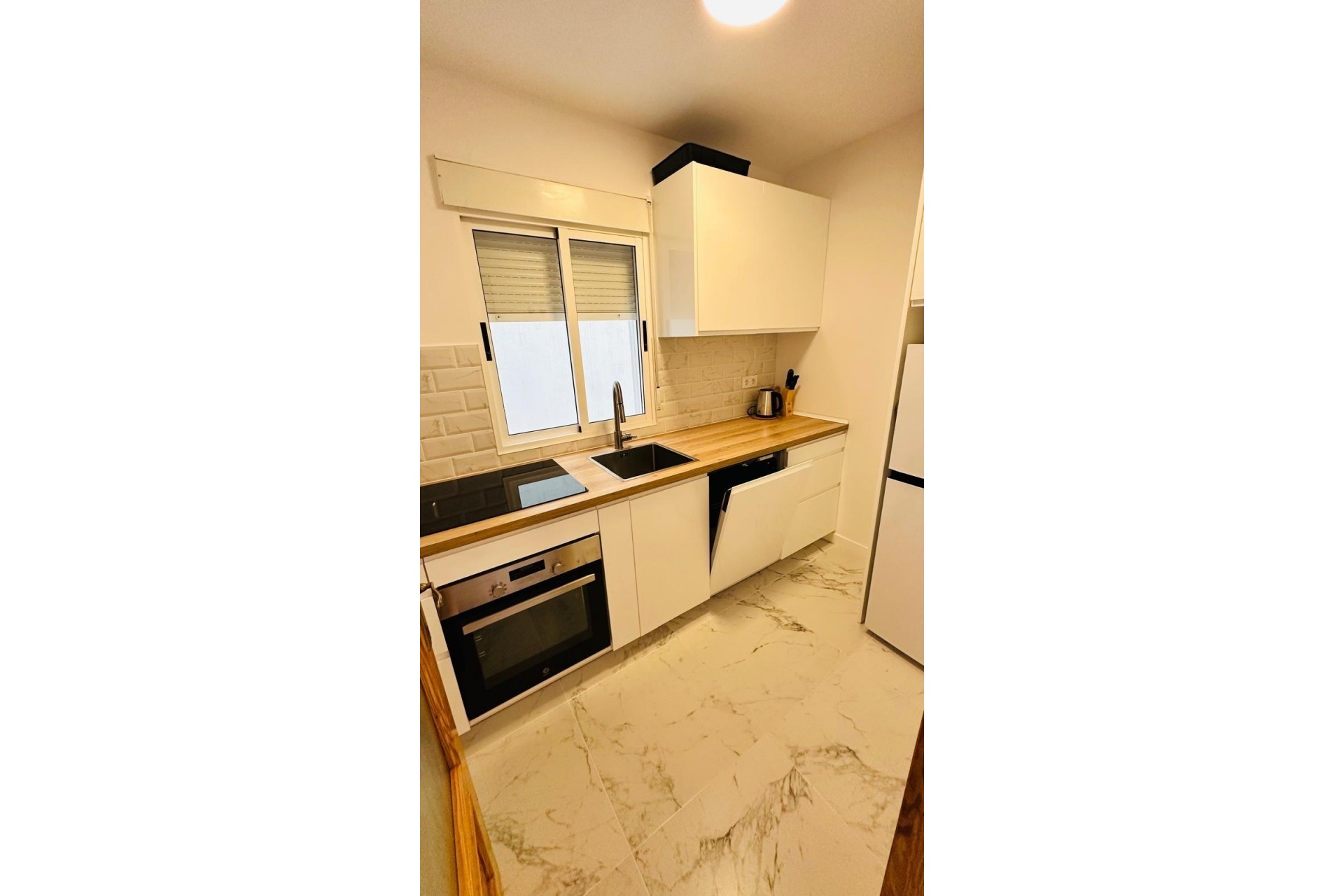 Återförsäljning - Apartment -
Torrevieja - Acequion