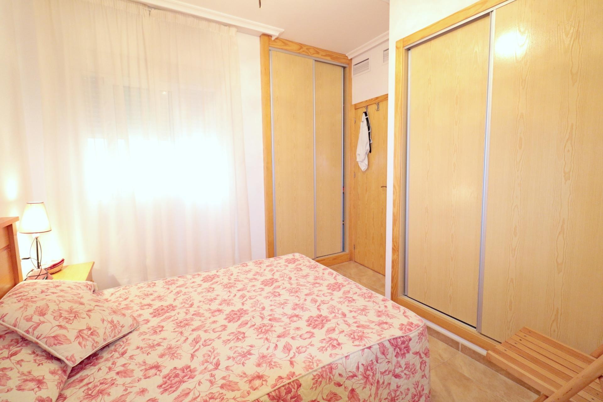 Återförsäljning - Apartment -
Torrevieja - Acequion