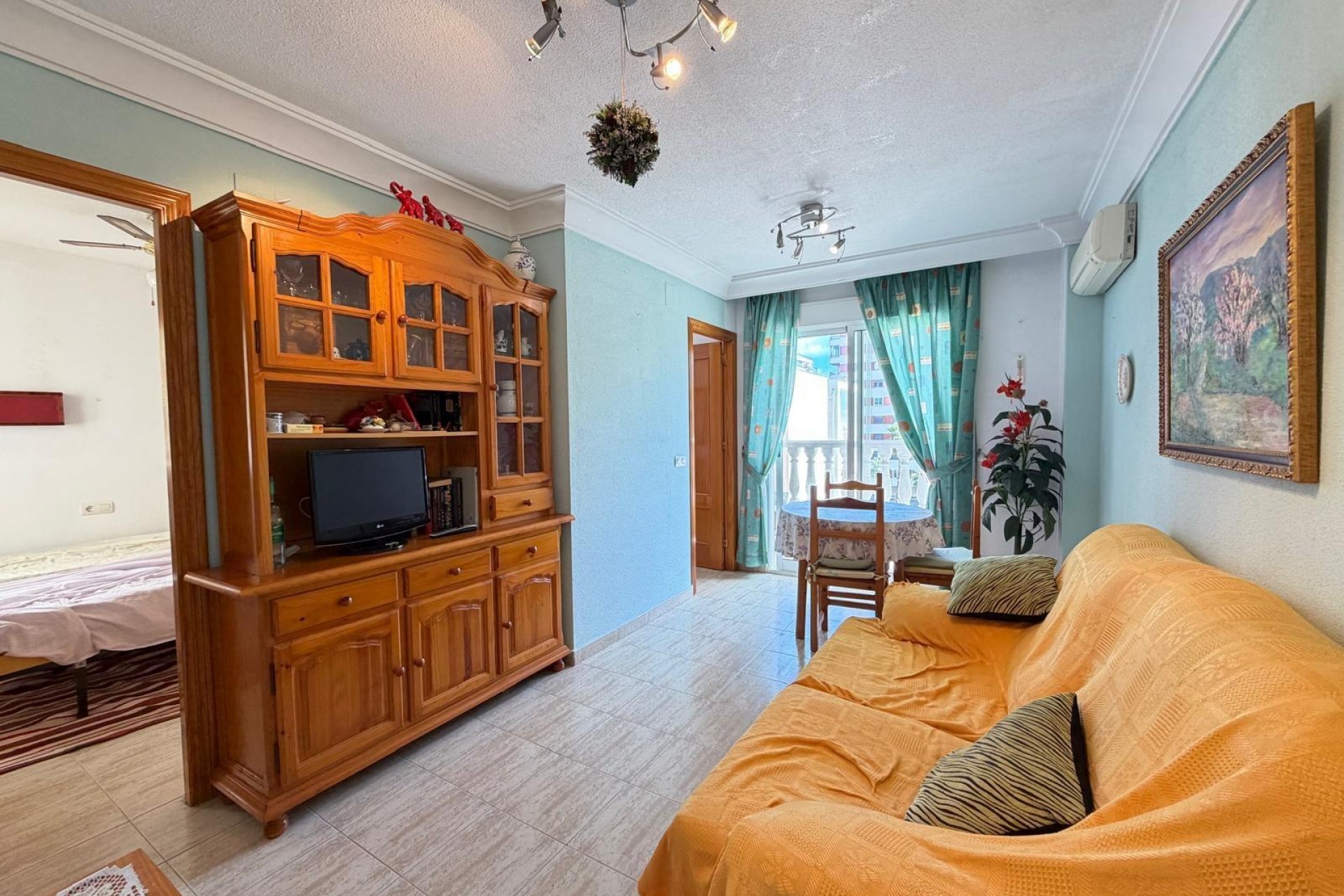 Återförsäljning - Apartment -
Torrevieja - Acequion