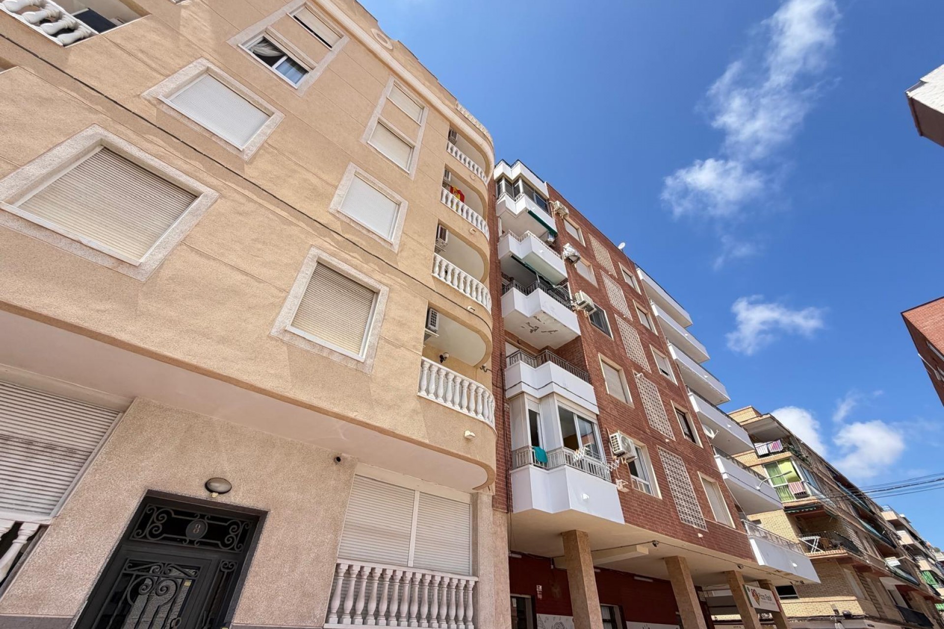 Återförsäljning - Apartment -
Torrevieja - Acequion