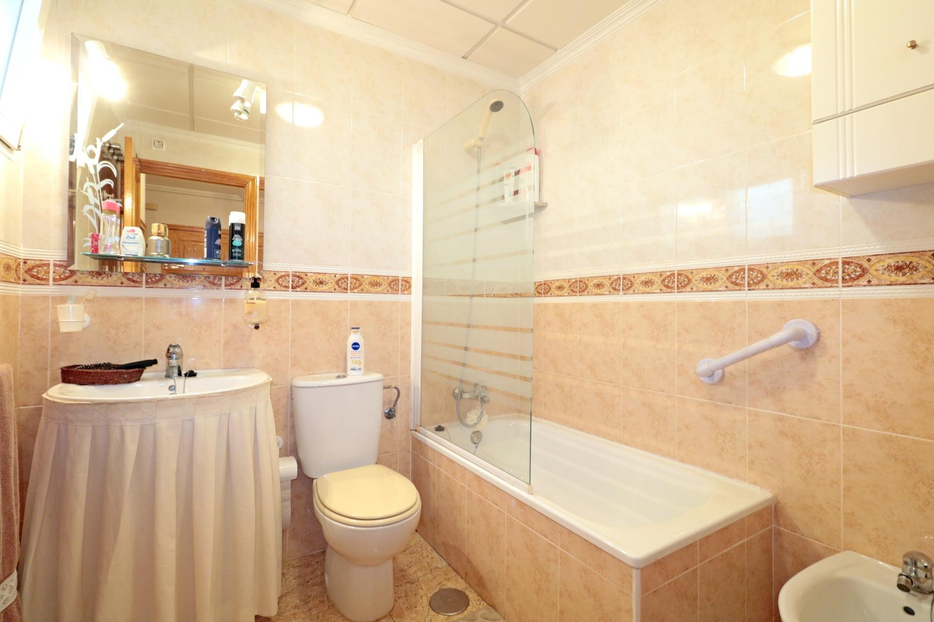 Återförsäljning - Apartment -
Torrevieja - Acequion