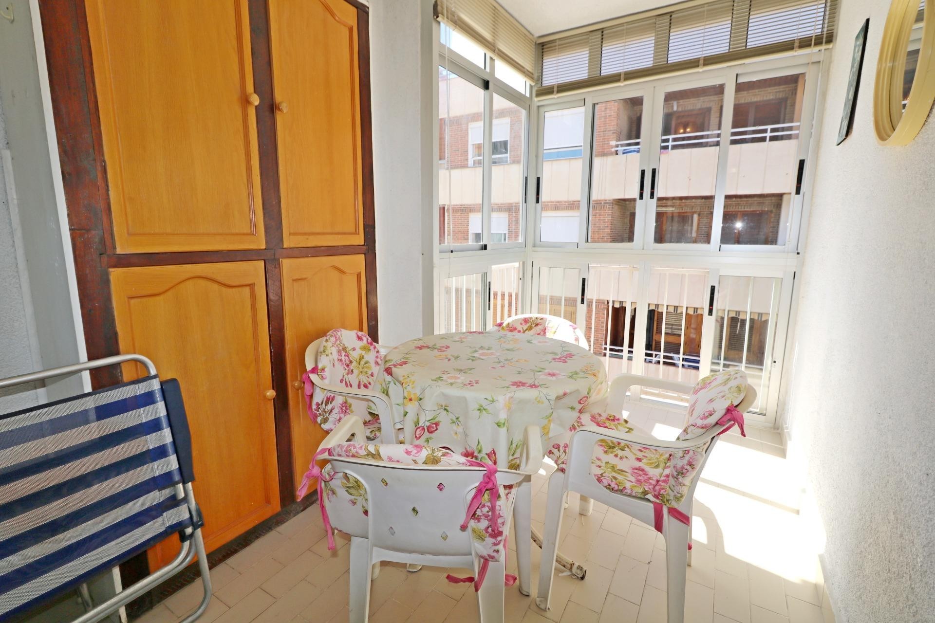 Återförsäljning - Apartment -
Torrevieja - Acequion