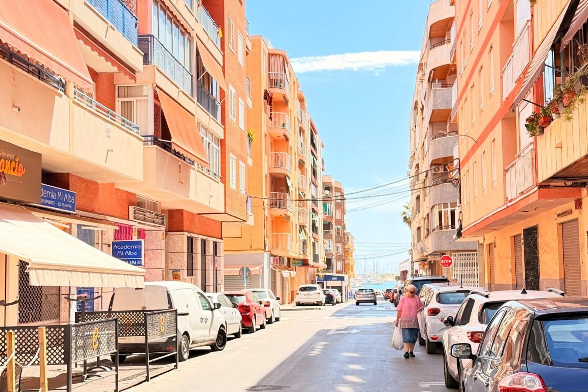 Återförsäljning - Apartment -
Torrevieja - Acequion