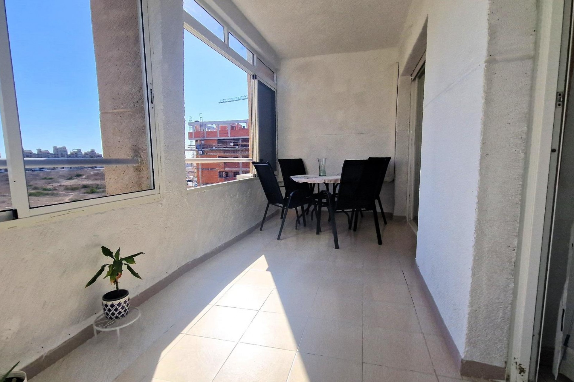 Återförsäljning - Apartment -
Torrevieja - Aguas Nuevas 1