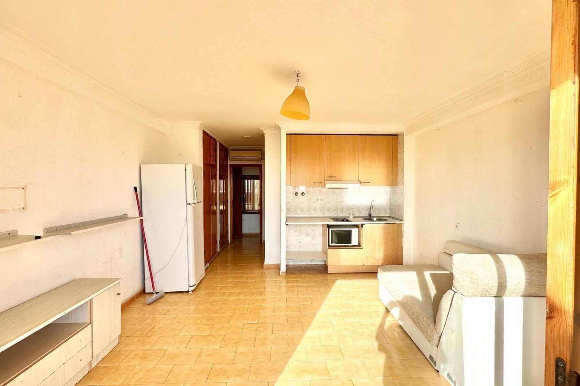Återförsäljning - Apartment -
Torrevieja - aguas nuevas