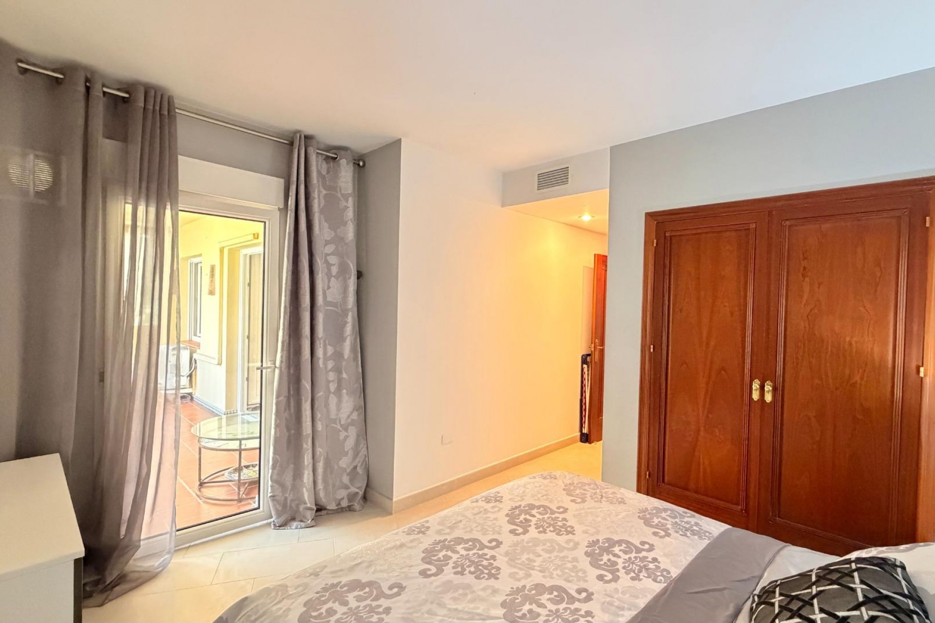Återförsäljning - Apartment -
Torrevieja - Aldea Del Mar