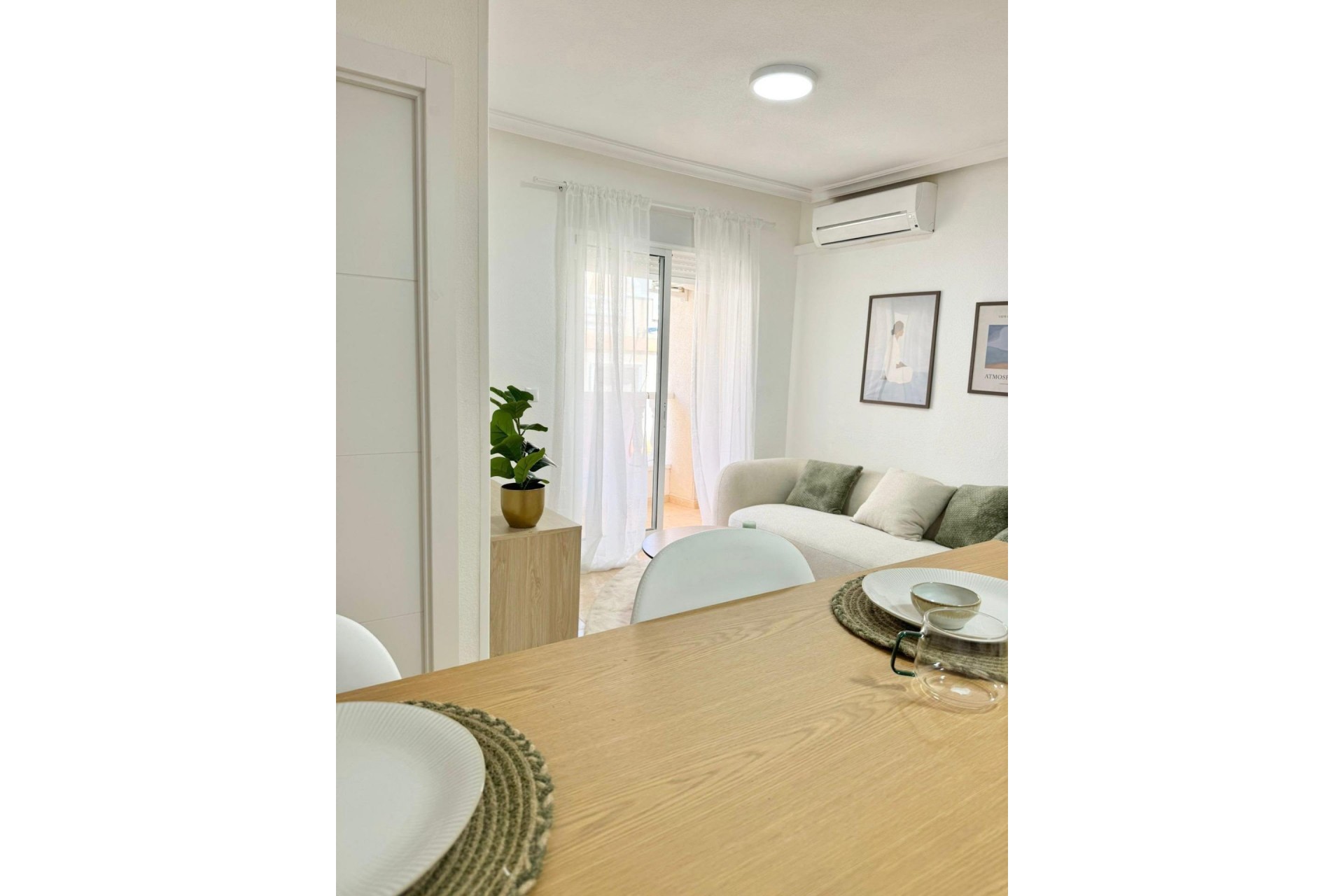 Återförsäljning - Apartment -
Torrevieja - Antonio Machado