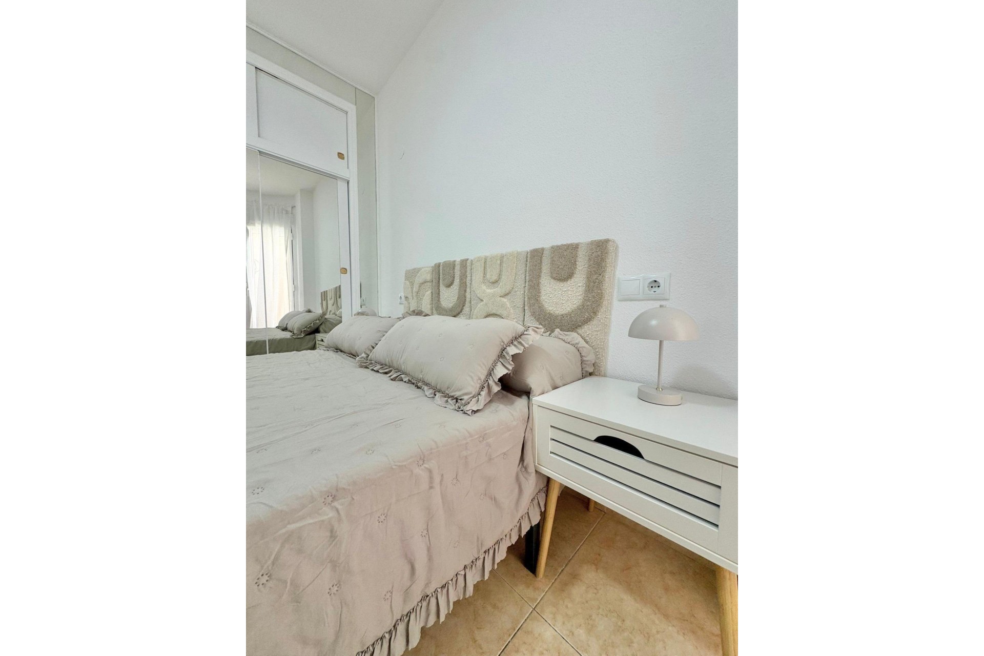 Återförsäljning - Apartment -
Torrevieja - Antonio Machado