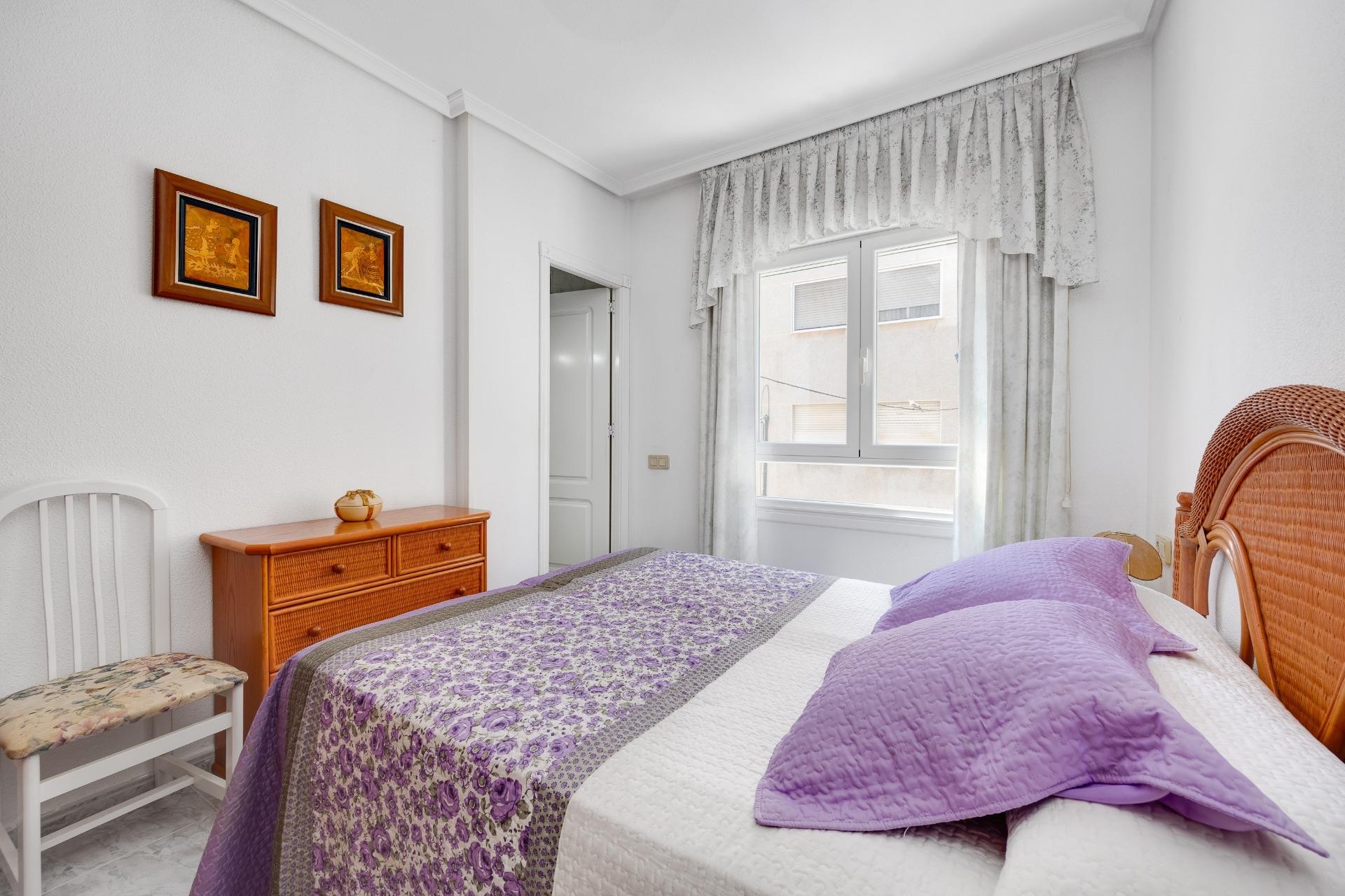 Återförsäljning - Apartment -
Torrevieja - Antonio Machado