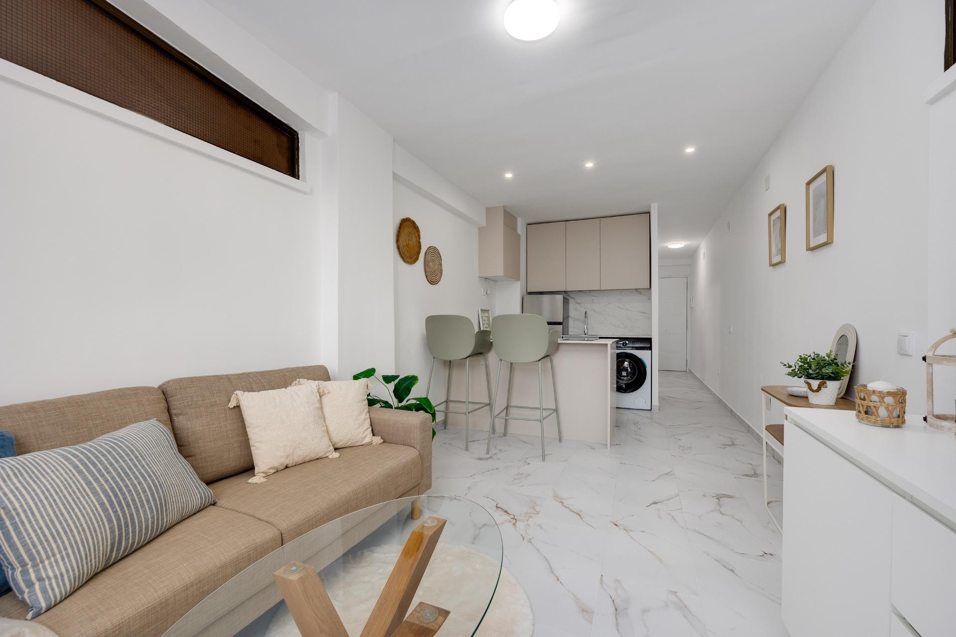 Återförsäljning - Apartment -
Torrevieja - Cabo Cervera