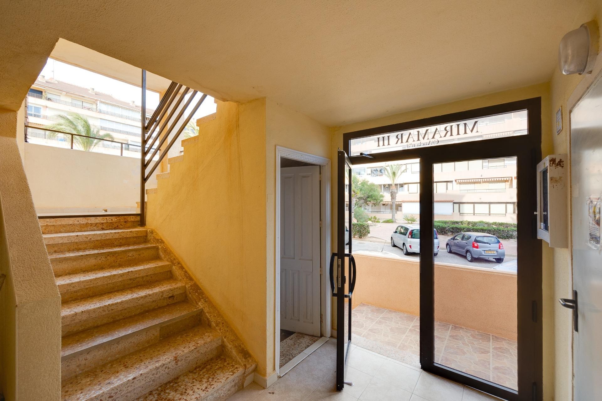 Återförsäljning - Apartment -
Torrevieja - Cabo Cervera
