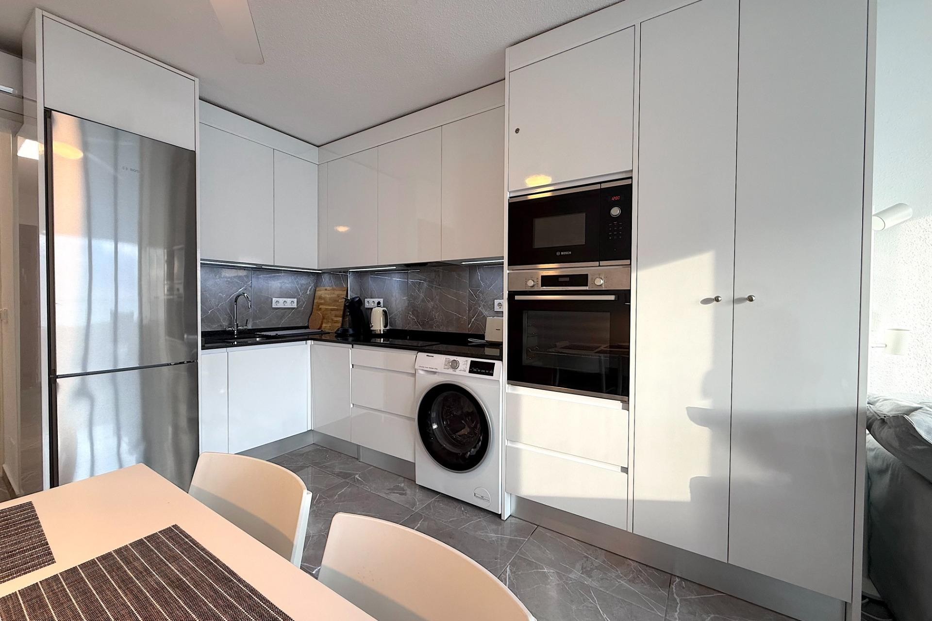 Återförsäljning - Apartment -
Torrevieja - Cabo Cervera