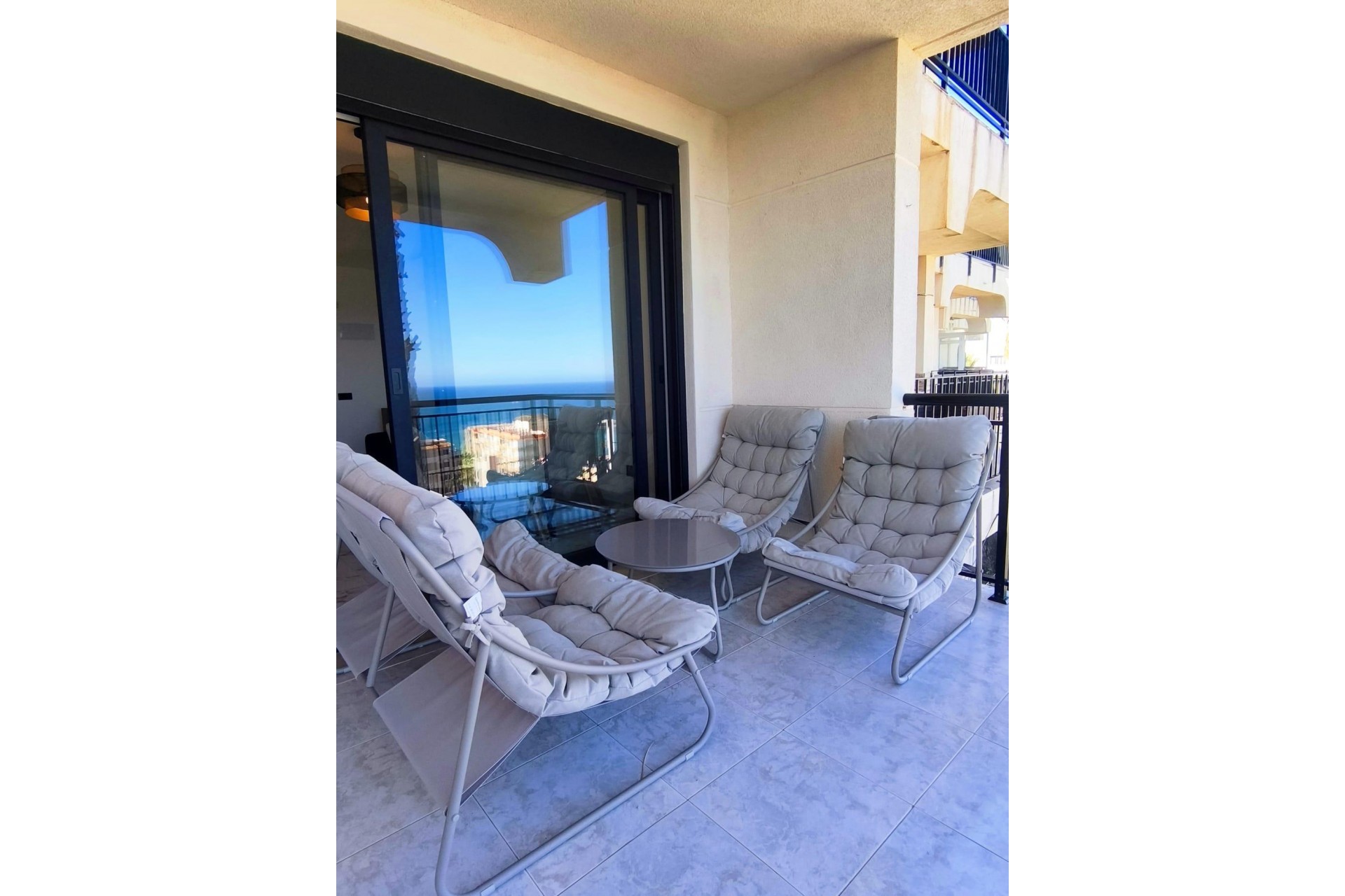 Återförsäljning - Apartment -
Torrevieja - Cabo Cervera