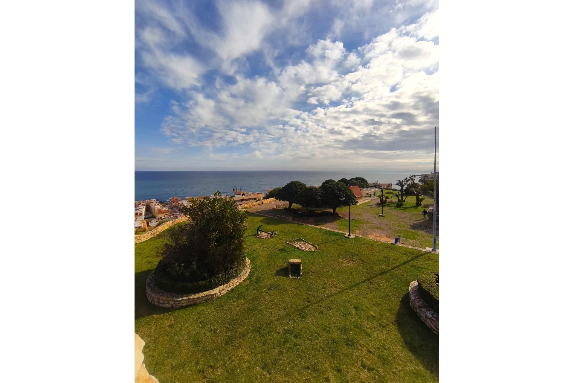 Återförsäljning - Apartment -
Torrevieja - Cabo Cervera