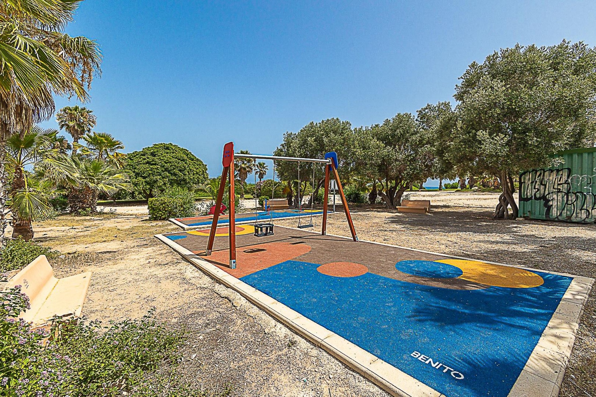 Återförsäljning - Apartment -
Torrevieja - Cabo Cervera