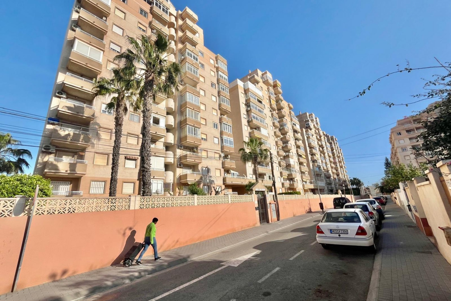 Återförsäljning - Apartment -
Torrevieja - Calas Blanca